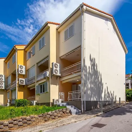 Апартаменты Apartman More